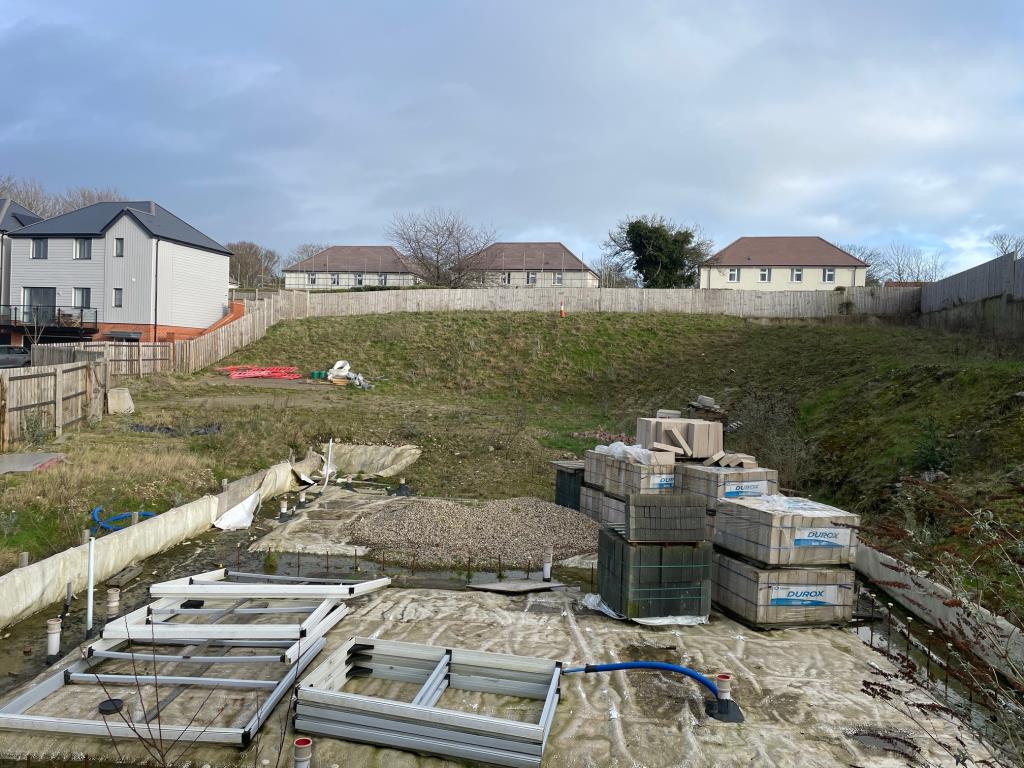 Lot: 17 - FREEHOLD LAND WITH PLANNING FOR SIX HOUSES - View of site